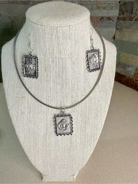 Homemade Silver-tone Floral Rectangle Pendant Necklace & Earrings Set